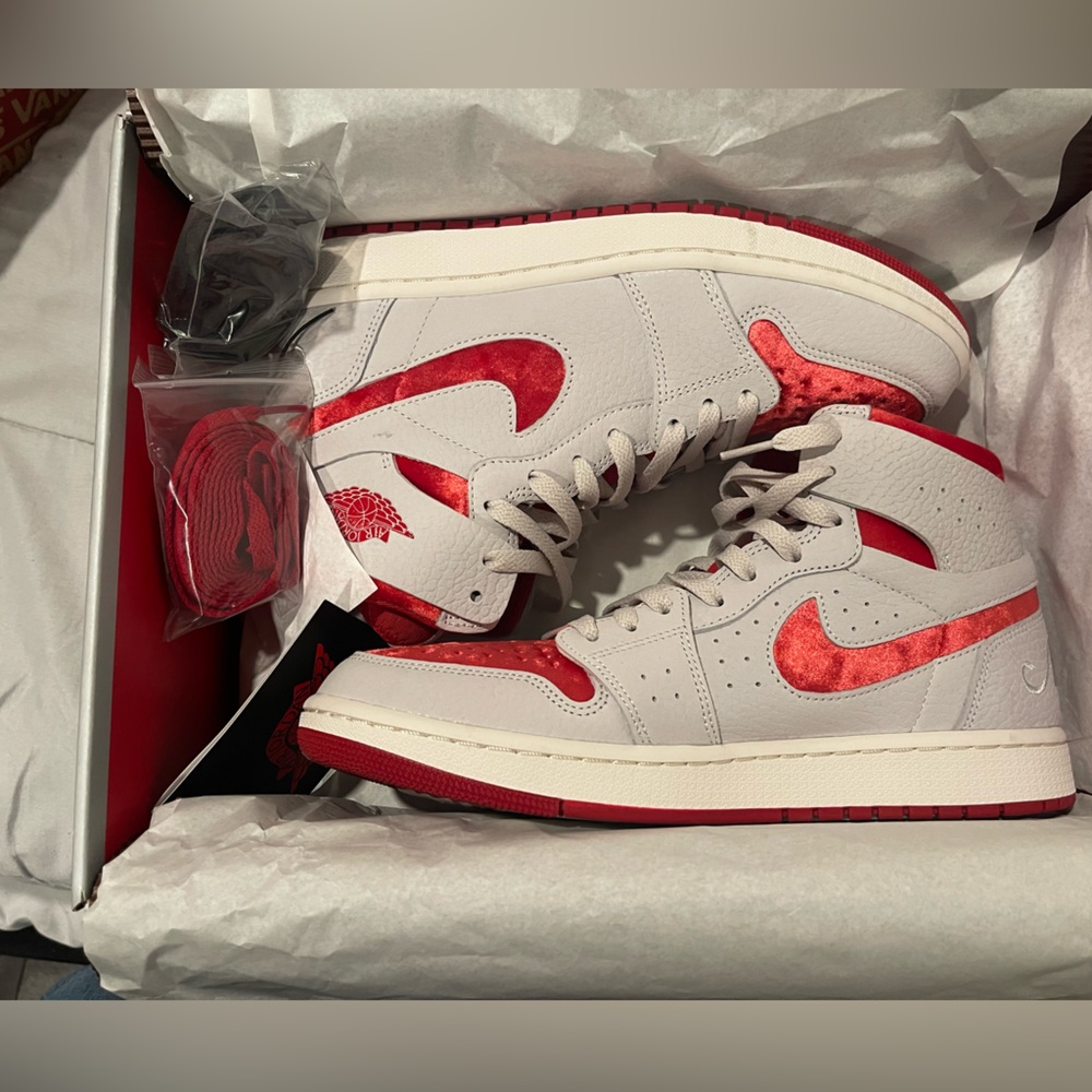 Air Jordan’s “Valentines Day”